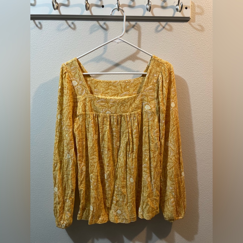 Lucky Brand Size Small Yellow Long Sleeve Women’s Top